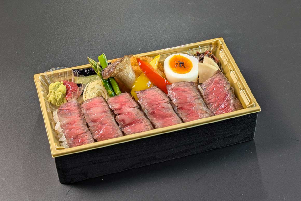 和牛ステーキ重